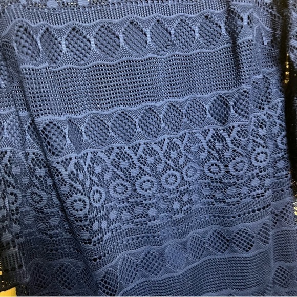 RYAN MICHELLE | Bell-sleeve dress - Picture 4 of 8